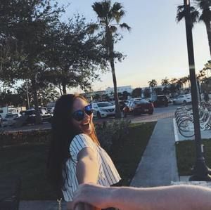 Meet your Posher, Katelyn